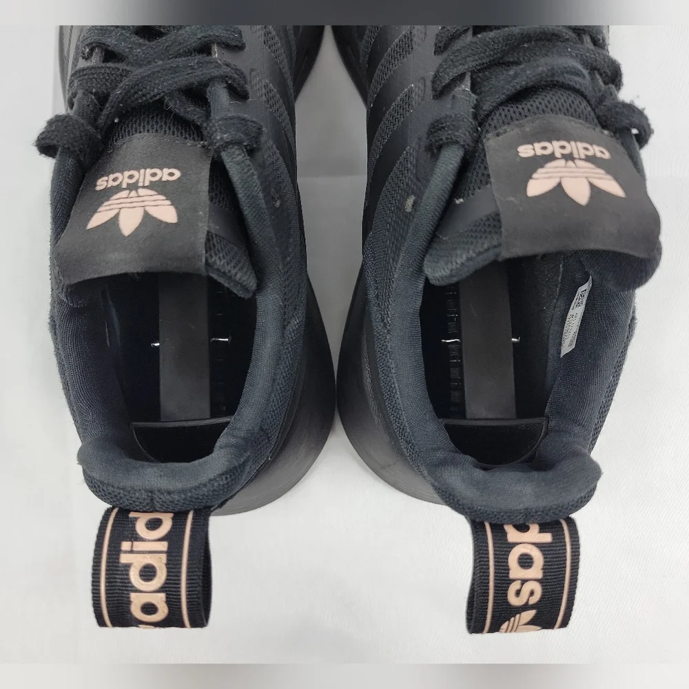Adidas Multix Athletic Comfort Shoes Womens Size 7.5 Black Sneakers FZ3453 - Picture 3 of 12